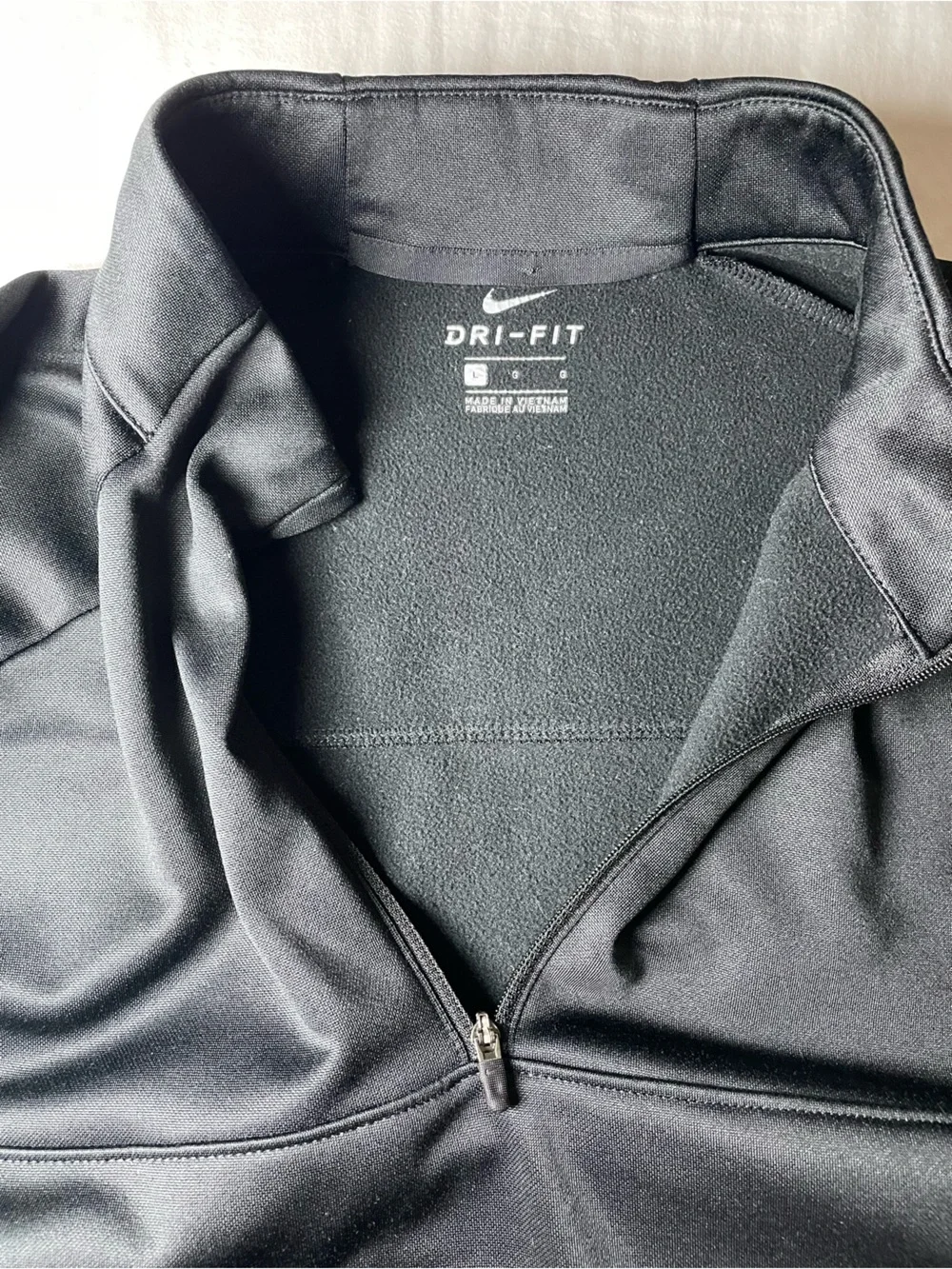 Nike Dri-FIT Therma-FIT 1/2 Zip Pullover Black Men’s Large Fleece Athletic